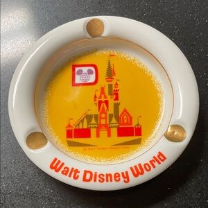 Walt Disney World Souvenir Ashtray